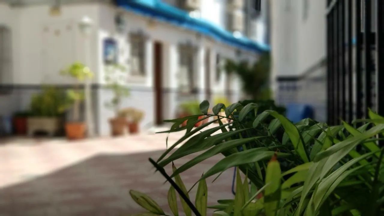 La Luna Marbella 0*,